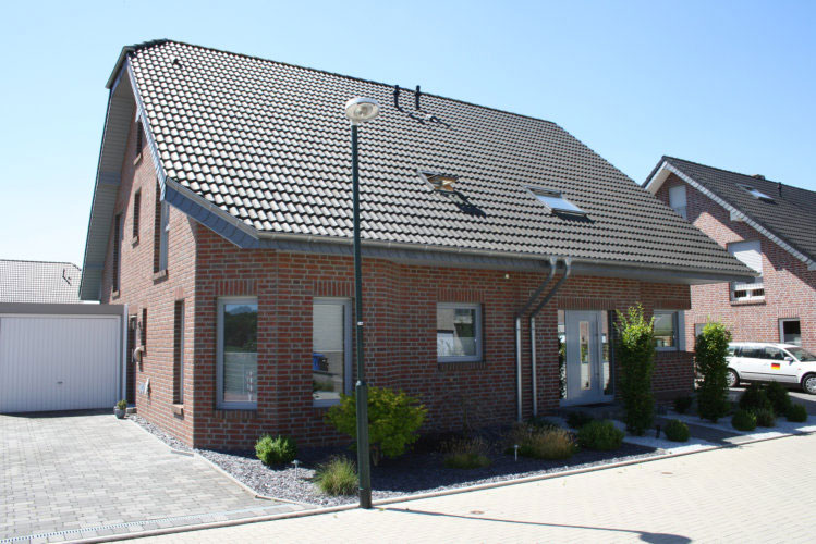 ID-Massivhaus | Fertighaus in Hamminkeln - HÄUSER